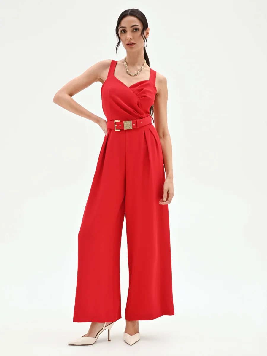 Tuta rossa in cadi con pantaloni palazzo e cintura – Image 5