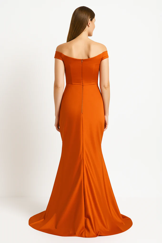 Robe Élégante Orange Satinée – Image 3