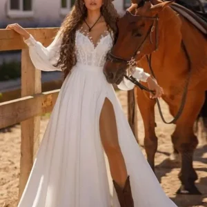 Robe de mariage civil chic 2022