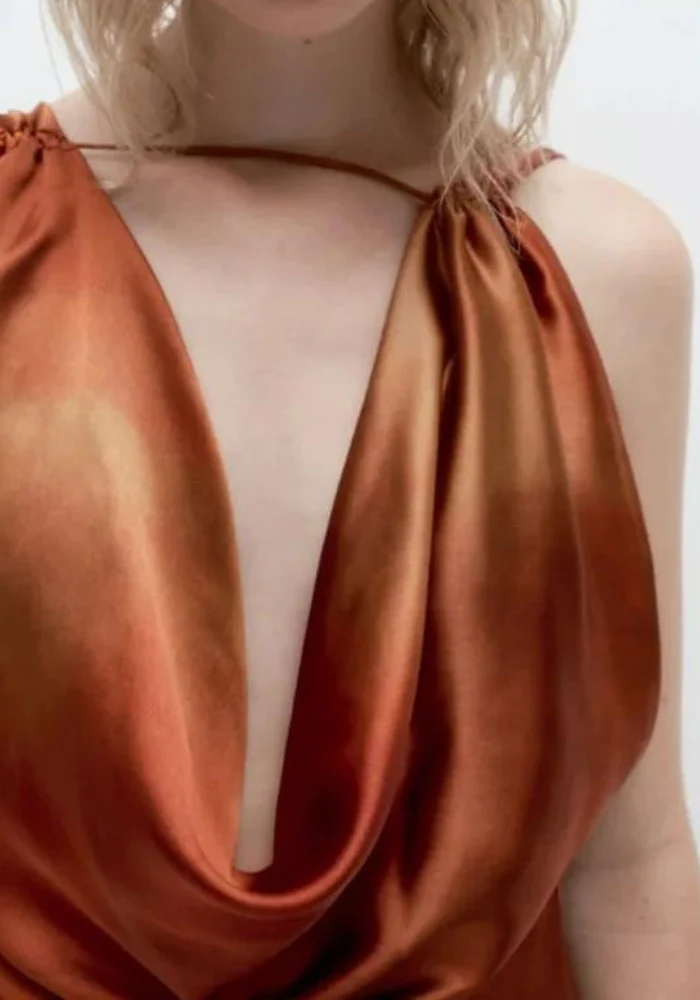 Robe de soirée terracotta dégradé – Image 3