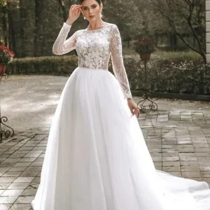 Robe mariage fleurie hiver
