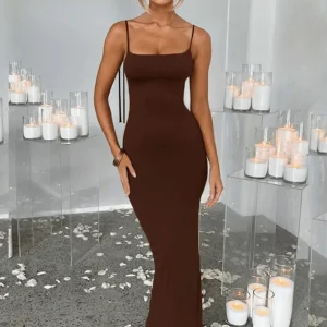 Robe Moulante Marron